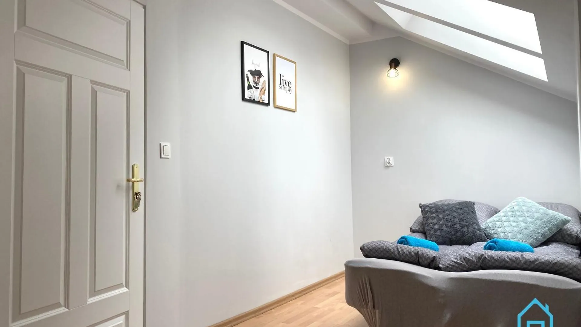 Bonjour Room Gdansk 0*,  Poland