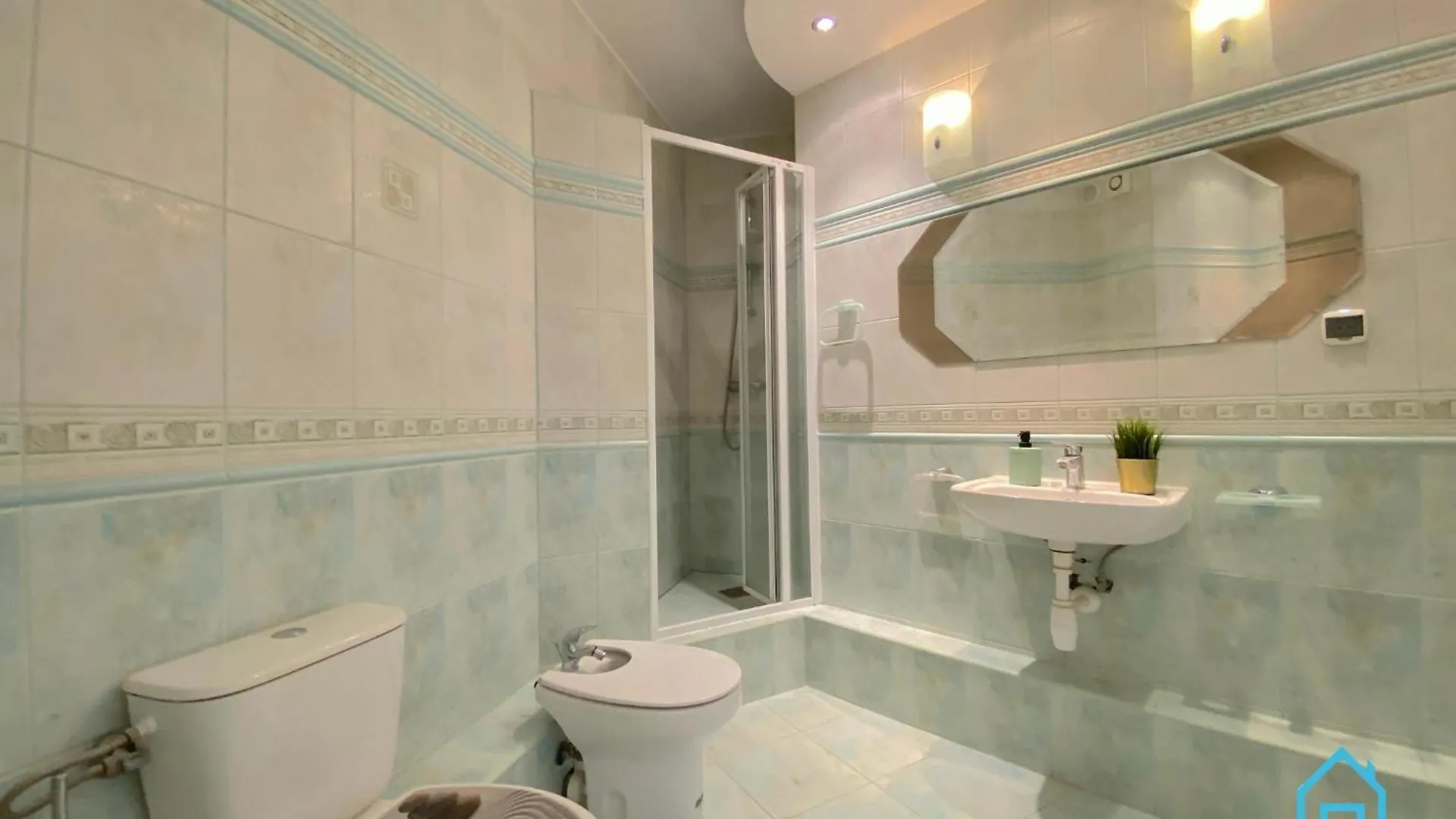 Homestay Bonjour Room Gdansk Poland